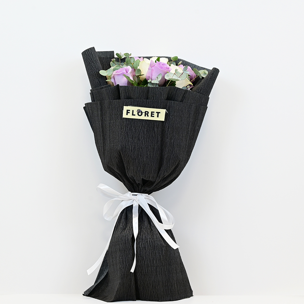 xl_media_image5 ورد بنفسجي مغلف بالاسود Purple flowers with a black Wrapping